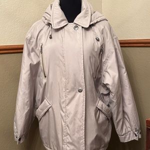 London fog jacket M detachable hood quilted lining zipper snap closure beige